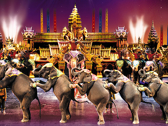 Hòa mình vui chơi thả ga tại Phuket Games Zone