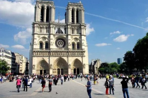 Nhà thờ Đức Bà Paris - Công trình kiến trúc trứ danh thế giới