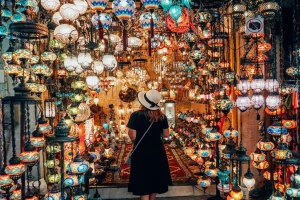 GRAND BAZAAR - HÀNH TRÌNH LẠC VÀO MÊ CUNG SẮC MÀU GIỮA LÒNG ISTANBUL