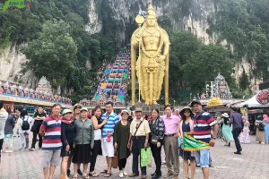 Hình ảnh kỉ niệm đoàn Sing-Mal-Indo khởi hành ngày 9-4-2019