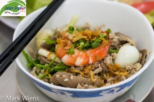 Blogger Mỹ gợi ý 10 món ăn ngon ở Sài Gòn