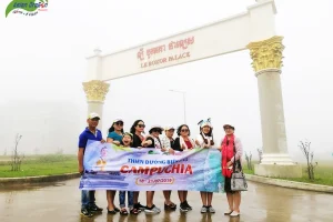Kỷ niệm đoàn du lịch Campuchia khởi hành 18-7-2019