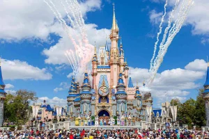 WALT DISNEY WORLD - NƠI PHÉP MÀU THỰC SỰ TỒN TẠI