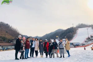 Kỷ niệm đoàn khám phá mùa đông Hàn Quốc khởi hành 12-12-2019